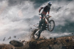 爱游戏-十年磨一剑！Ning十赛季巅峰高光，湖人球迷也沸腾